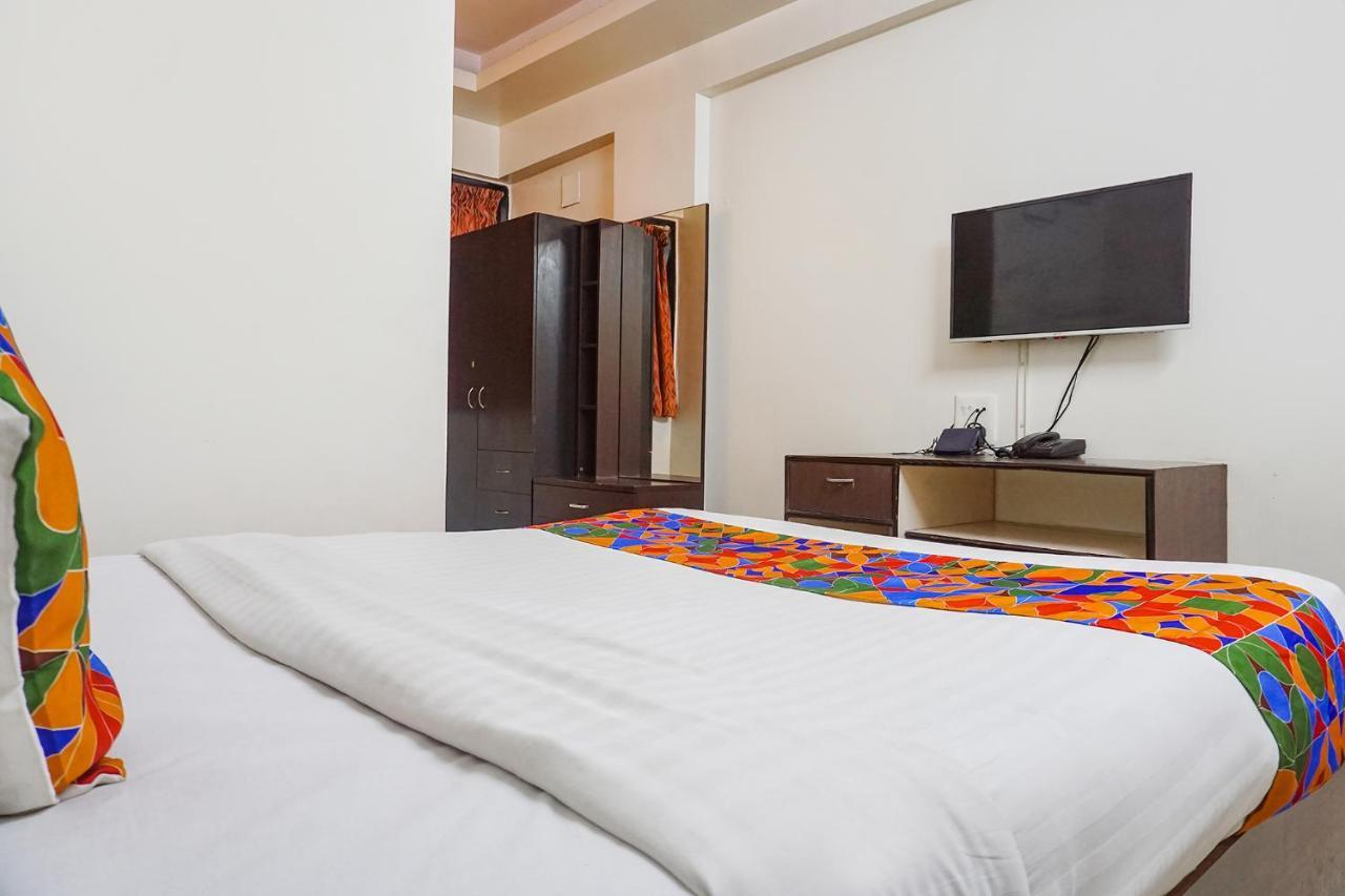 Fabhotel Royal Samrat - Ram Manohar Lohiya Púna Kültér fotó